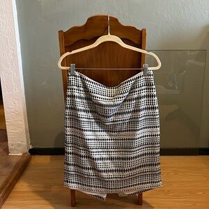 Loft pencil skirt, 10, embroidered black/whitw